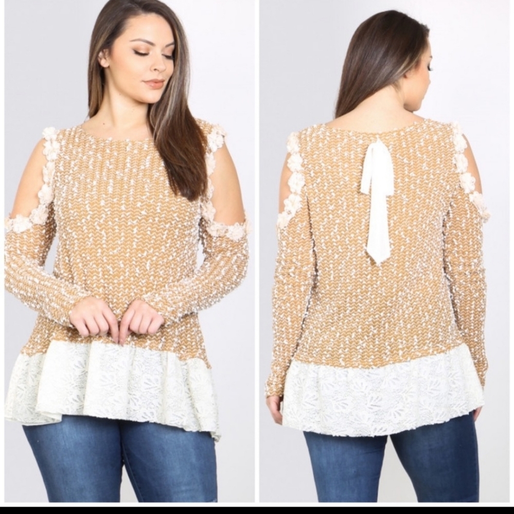 Ryu A'reve Plus Floral Lace Sweater Cut out Sleeves